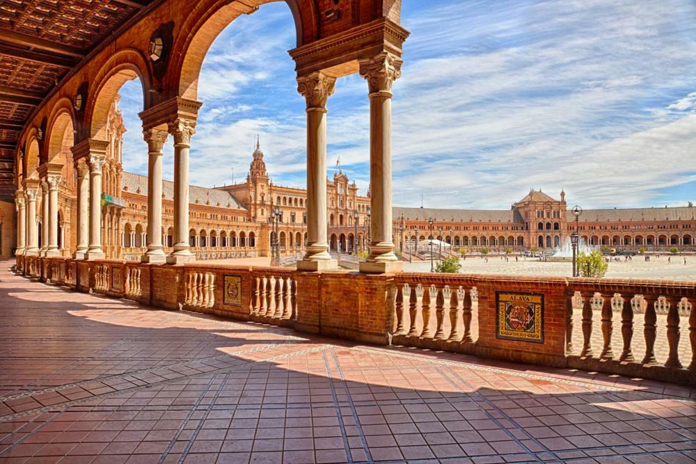 Las Cruzadas Melia-Plaza De Espana Sevilla Exteriör bild
