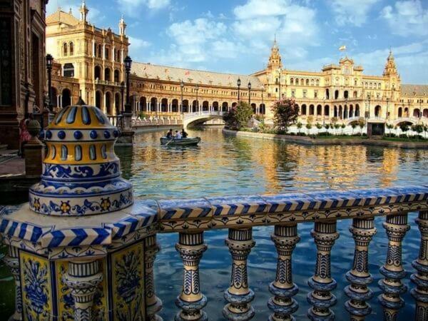 Las Cruzadas Melia-Plaza De Espana Sevilla Exteriör bild